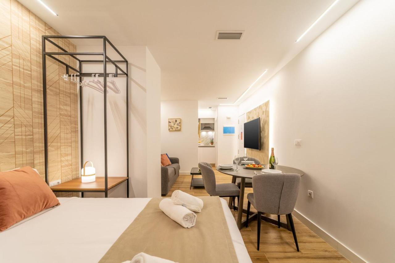 Myflats Urban Stay Аликанте Екстериор снимка
