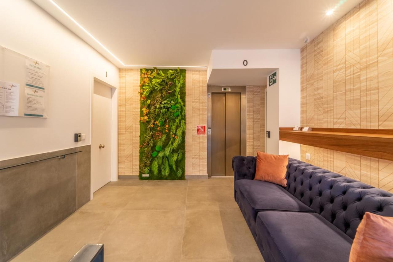 Myflats Urban Stay Аликанте Екстериор снимка